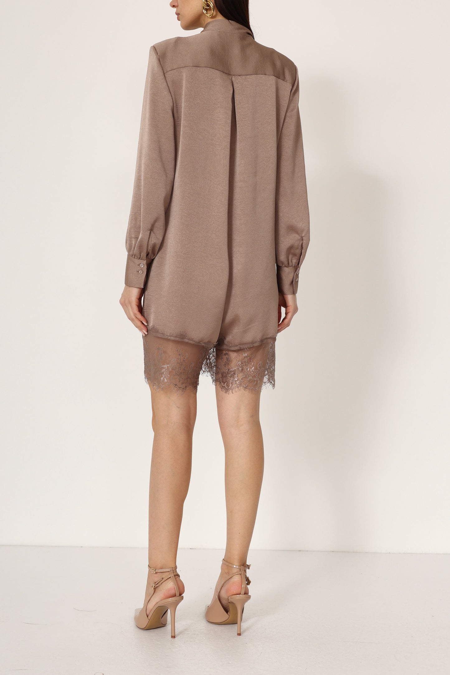 Tuta con Pizzo
