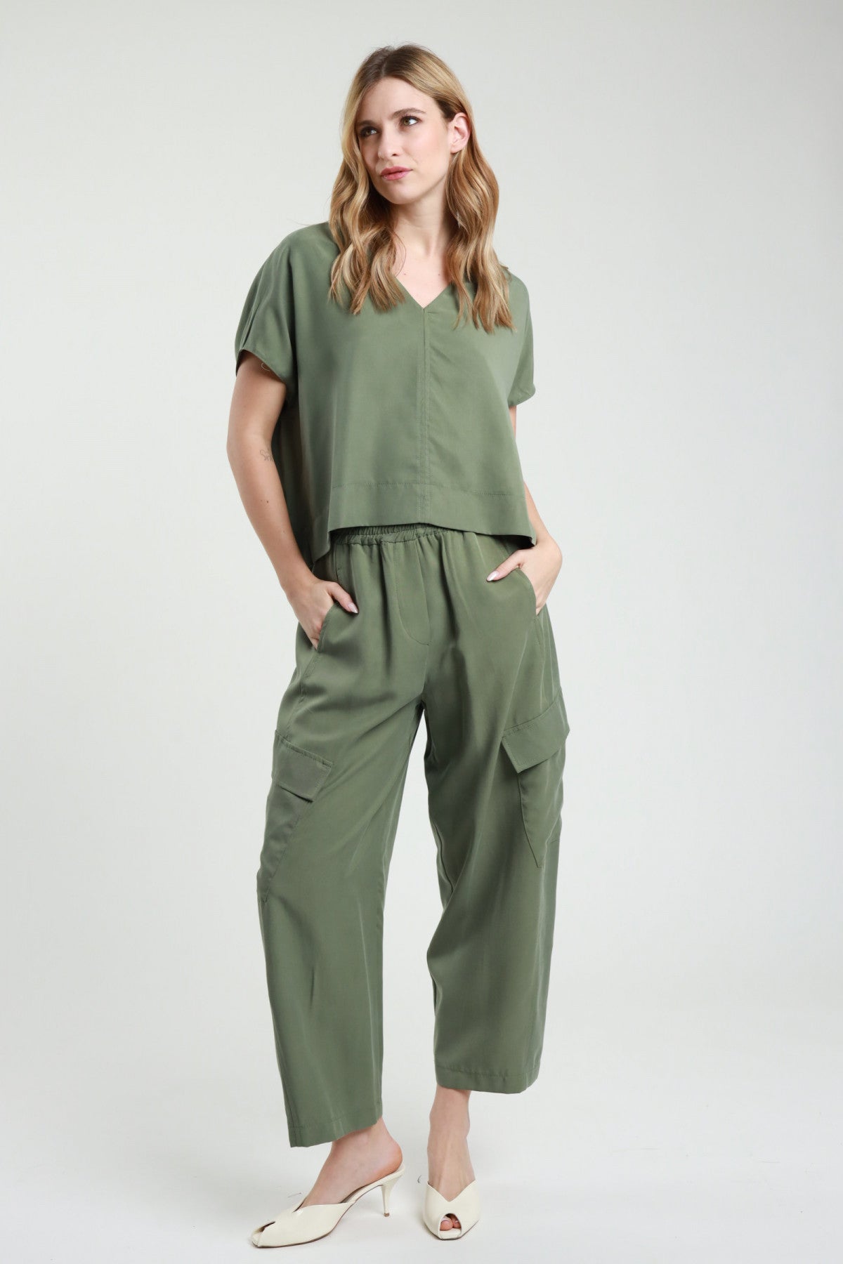 Completo Blusa e Pantalone Cargo 100% Lyocell