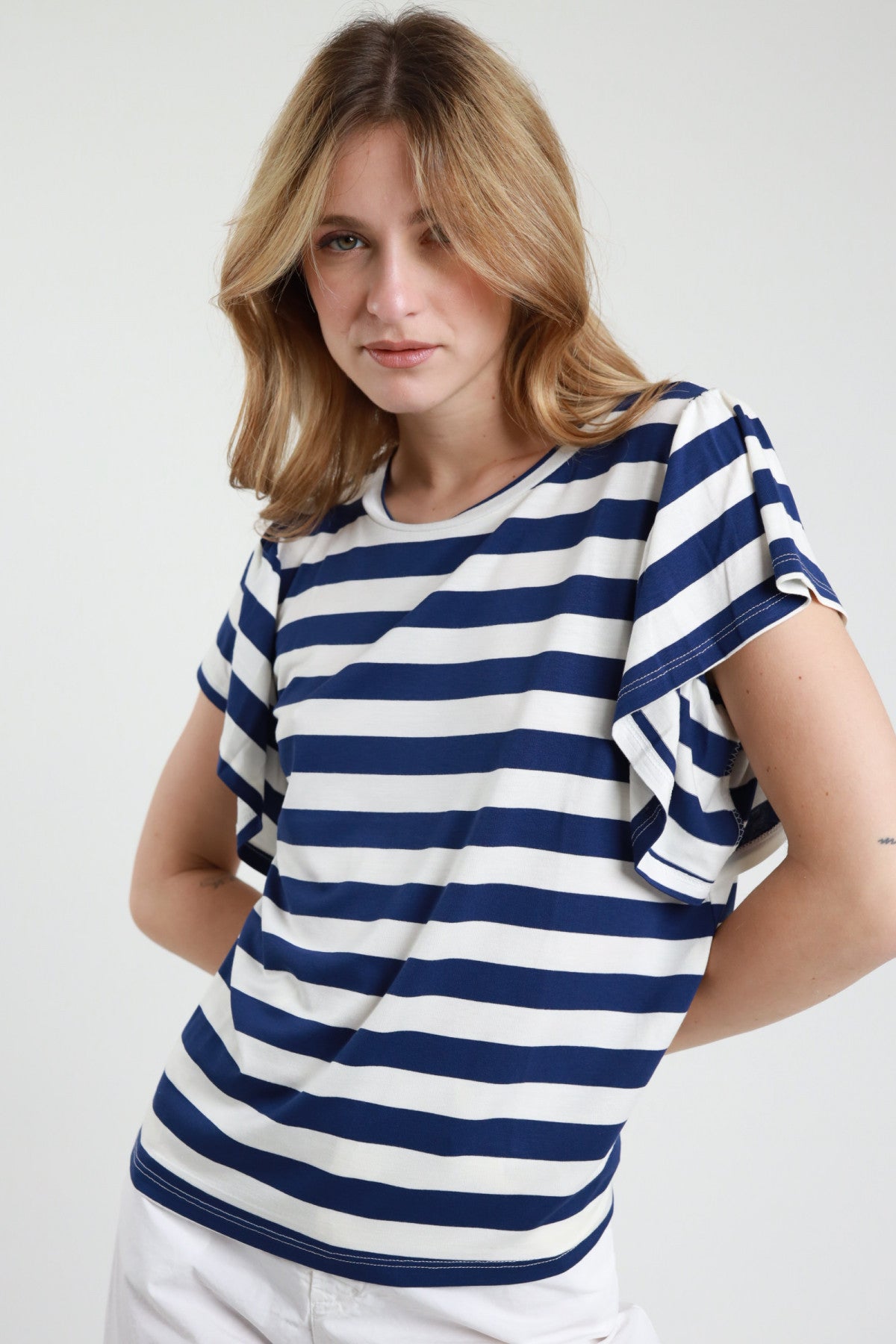T-shirt righe donna maniche volant Susy Mix – colore blu