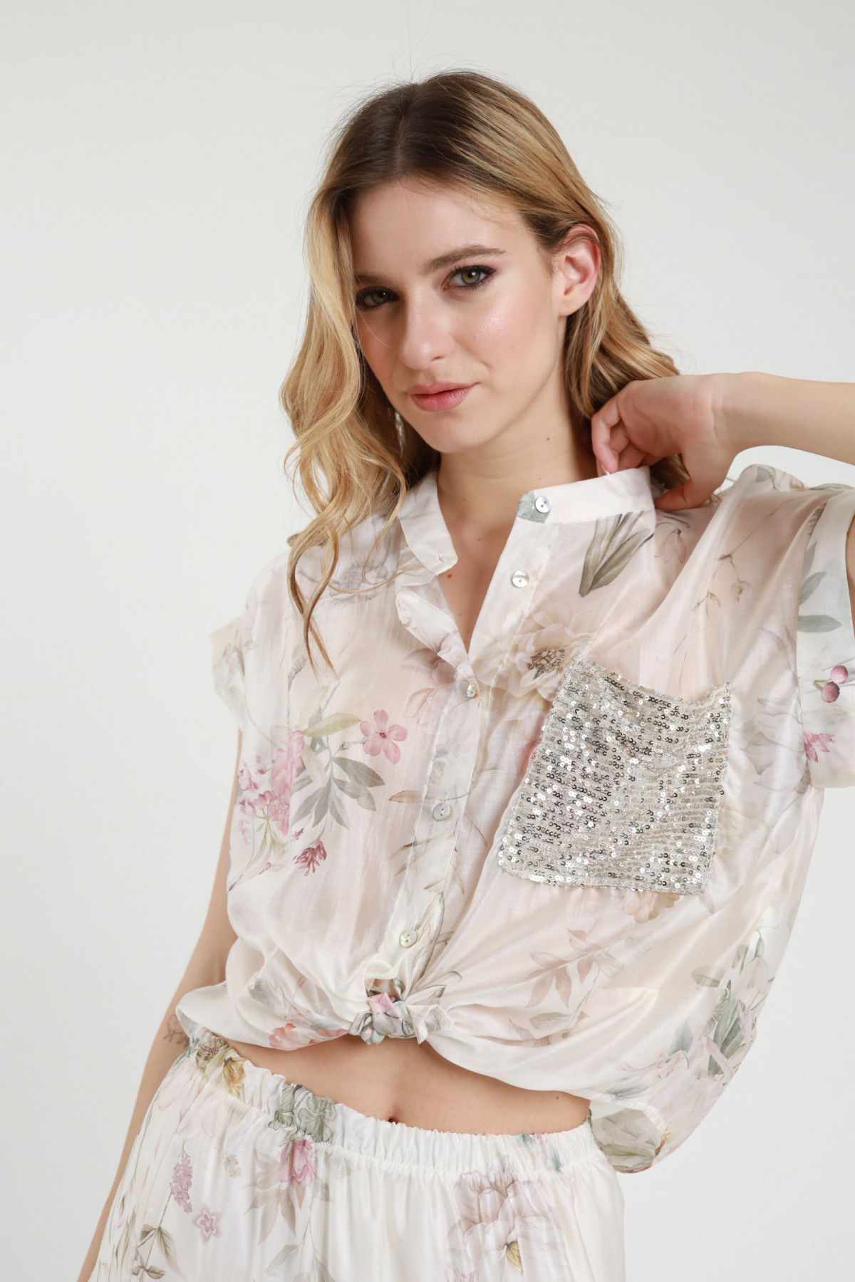 Camicia Fiori con Taschino Paillettes