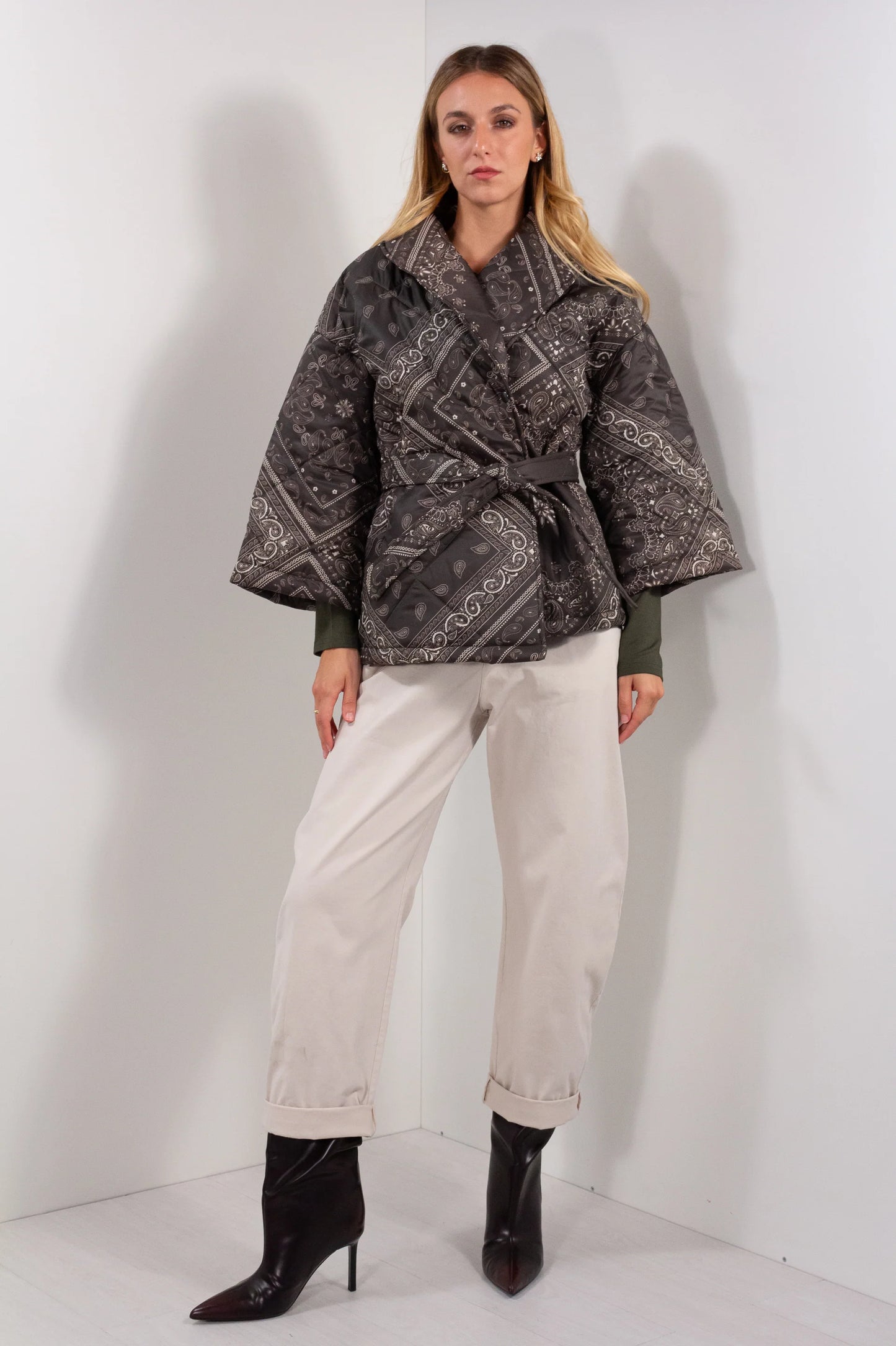 Giacca Kimono Trapuntata Paisley – DUDA