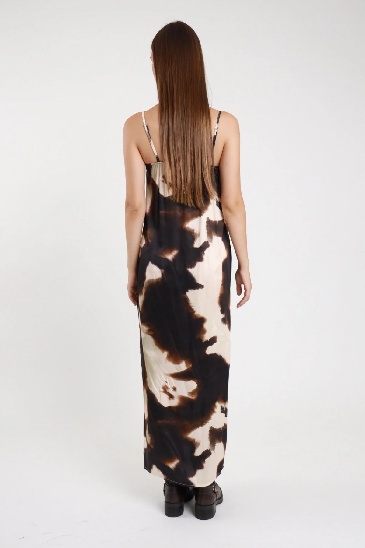 Slip dress lungo cow print bianco nero - vista posteriore spacco laterale