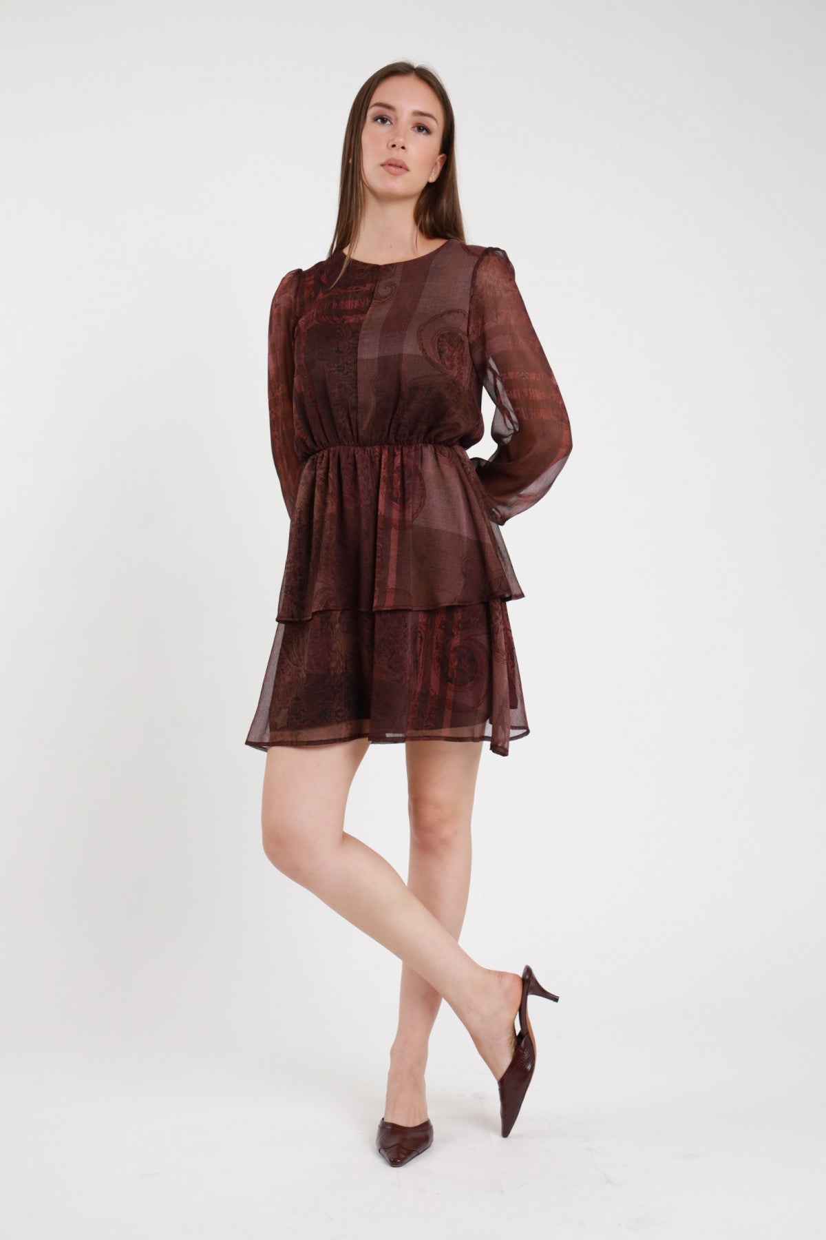 Abito corto chiffon fantasia paisley bordeaux marrone maniche palloncino donna Susy Mix Pre-Fall - vista frontale