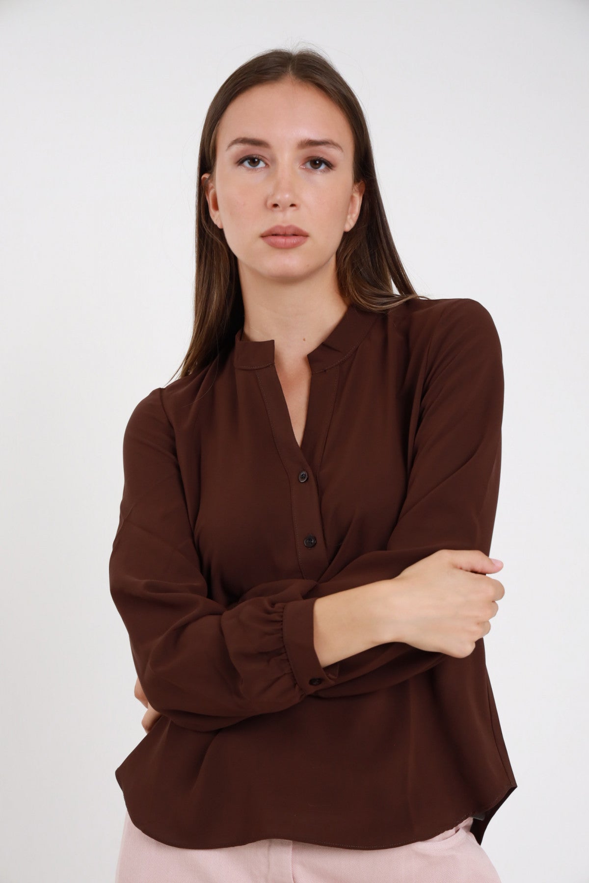 Camicia serafino panna con bottoni - vista frontale