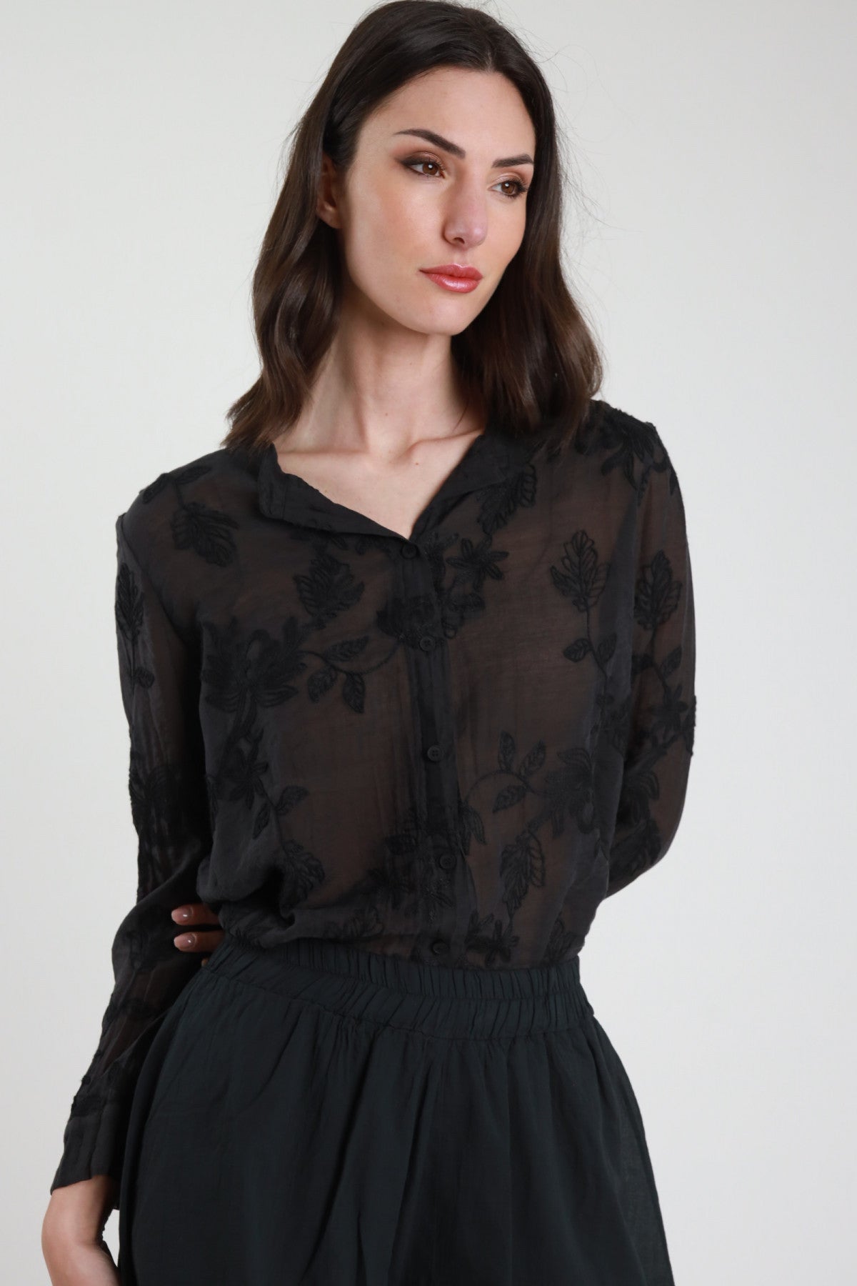 Camicia Coreana Ricamata