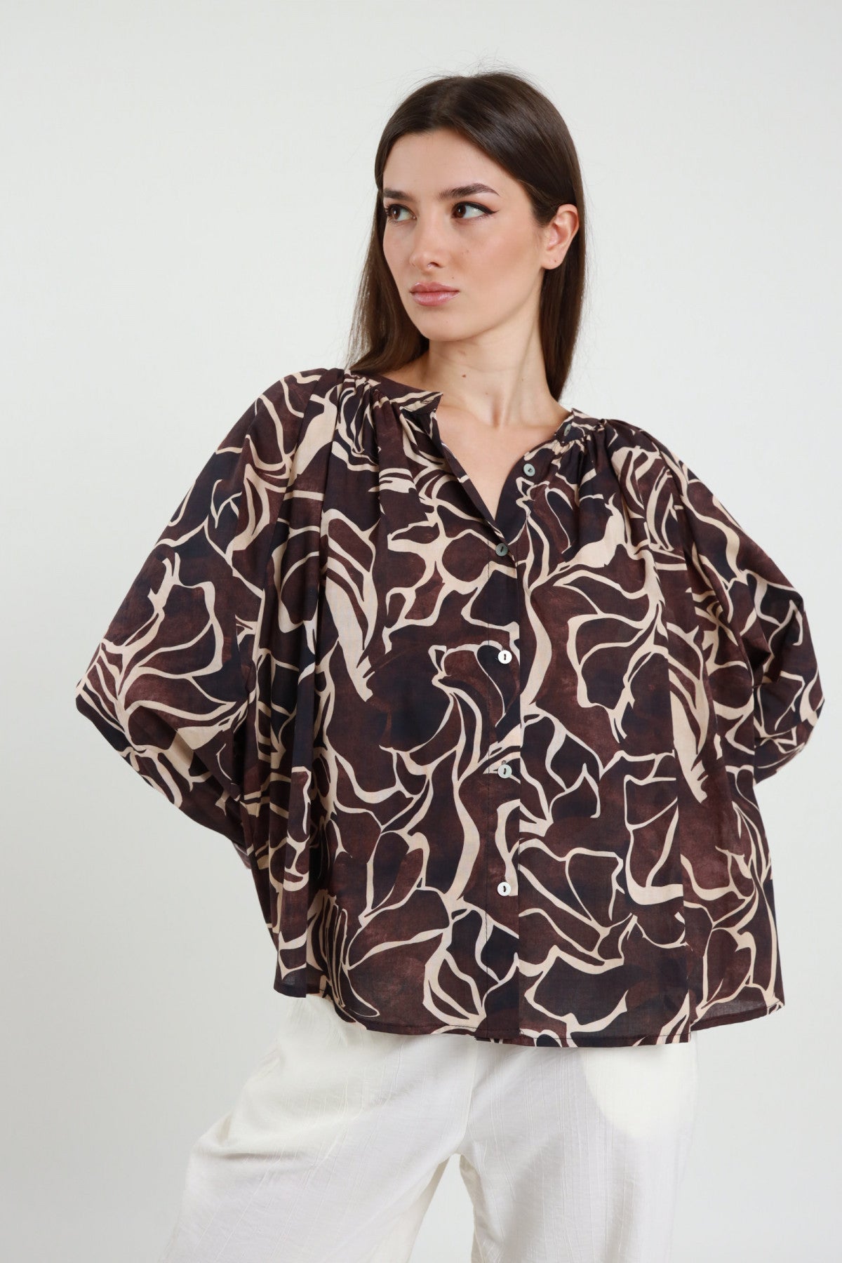 Camicia Over Fantasia Floreale Astratta