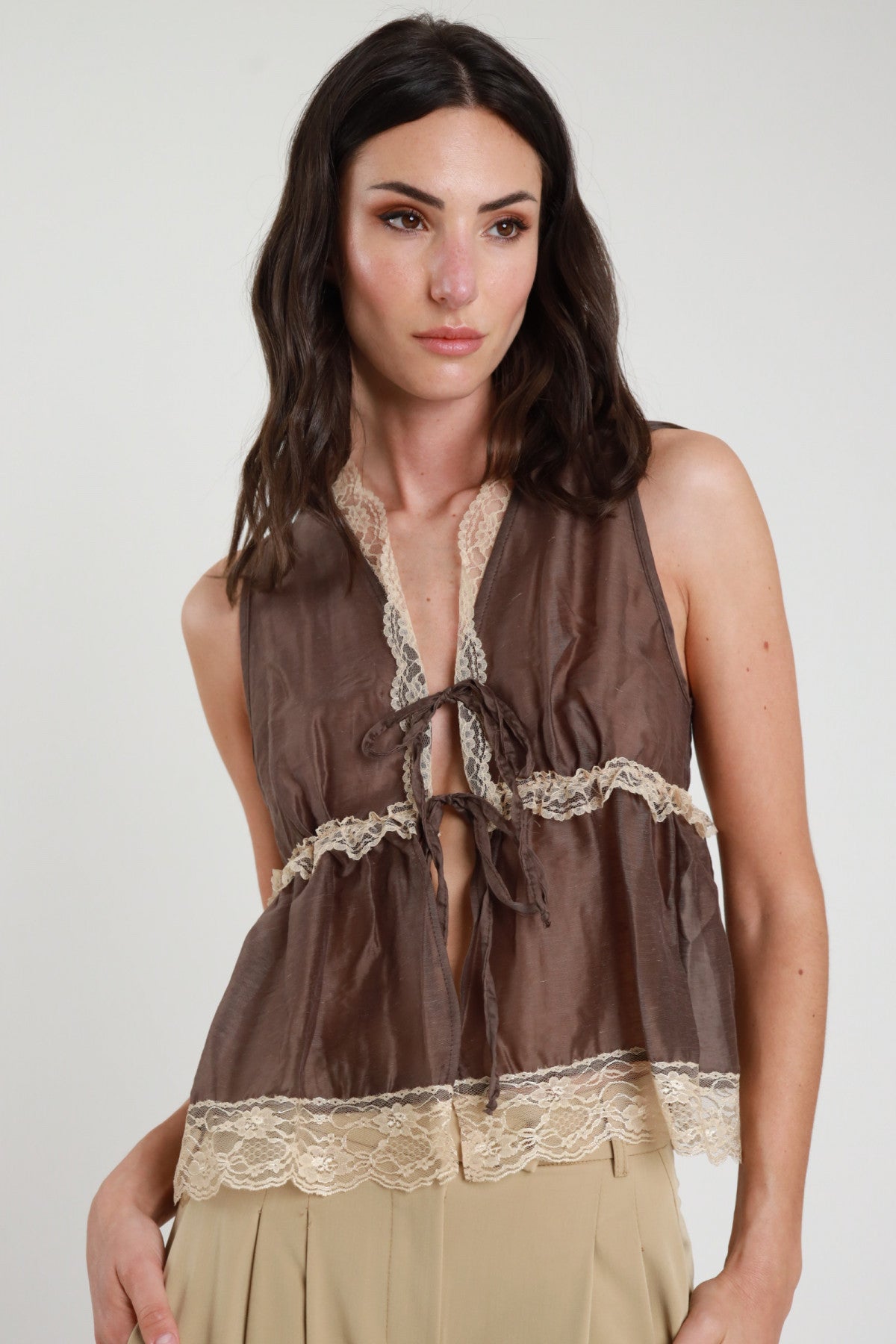 Top Smanicato con Pizzo