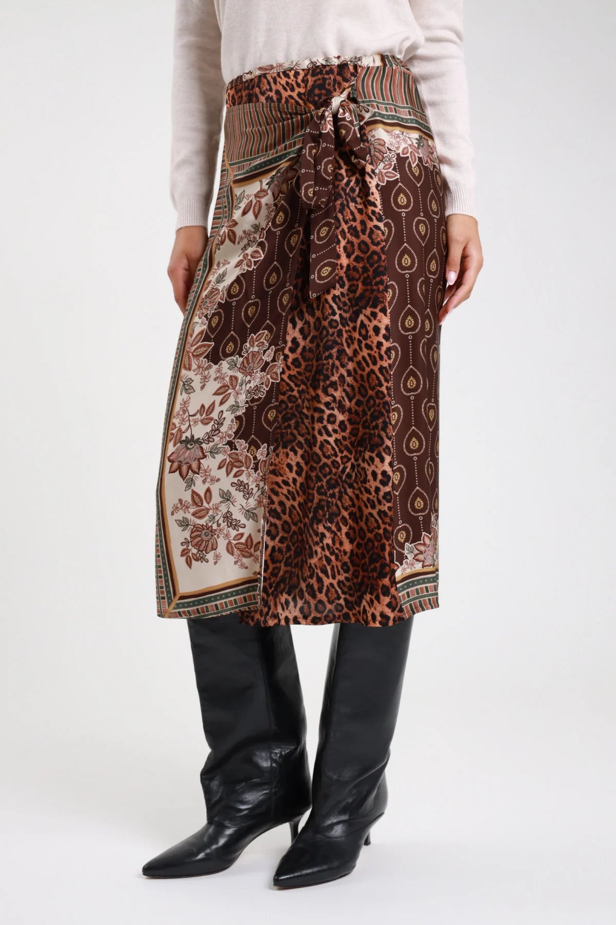 Gonna pareo fantasia - dettaglio vita smock e fiocco laterale stampa animalier e paisley