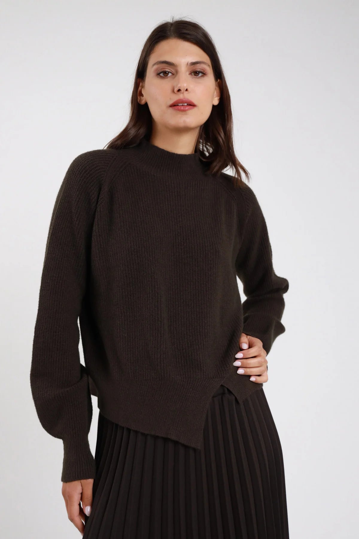 Pullover Fondo Asimmetrico