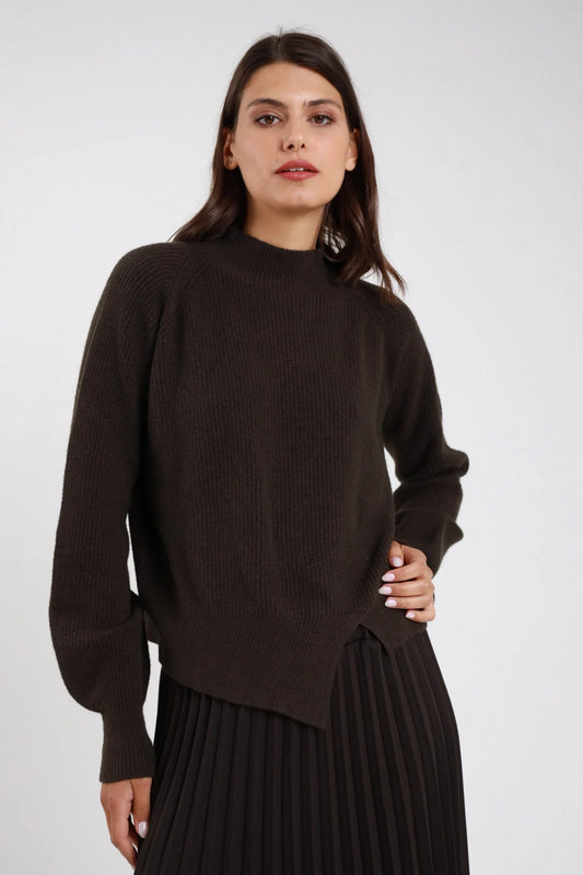 Pullover Fondo Asimmetrico