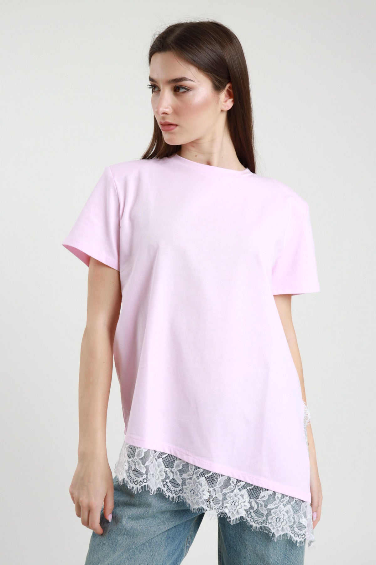 T-Shirt Asimmetrica con Pizzo – Susy Mix