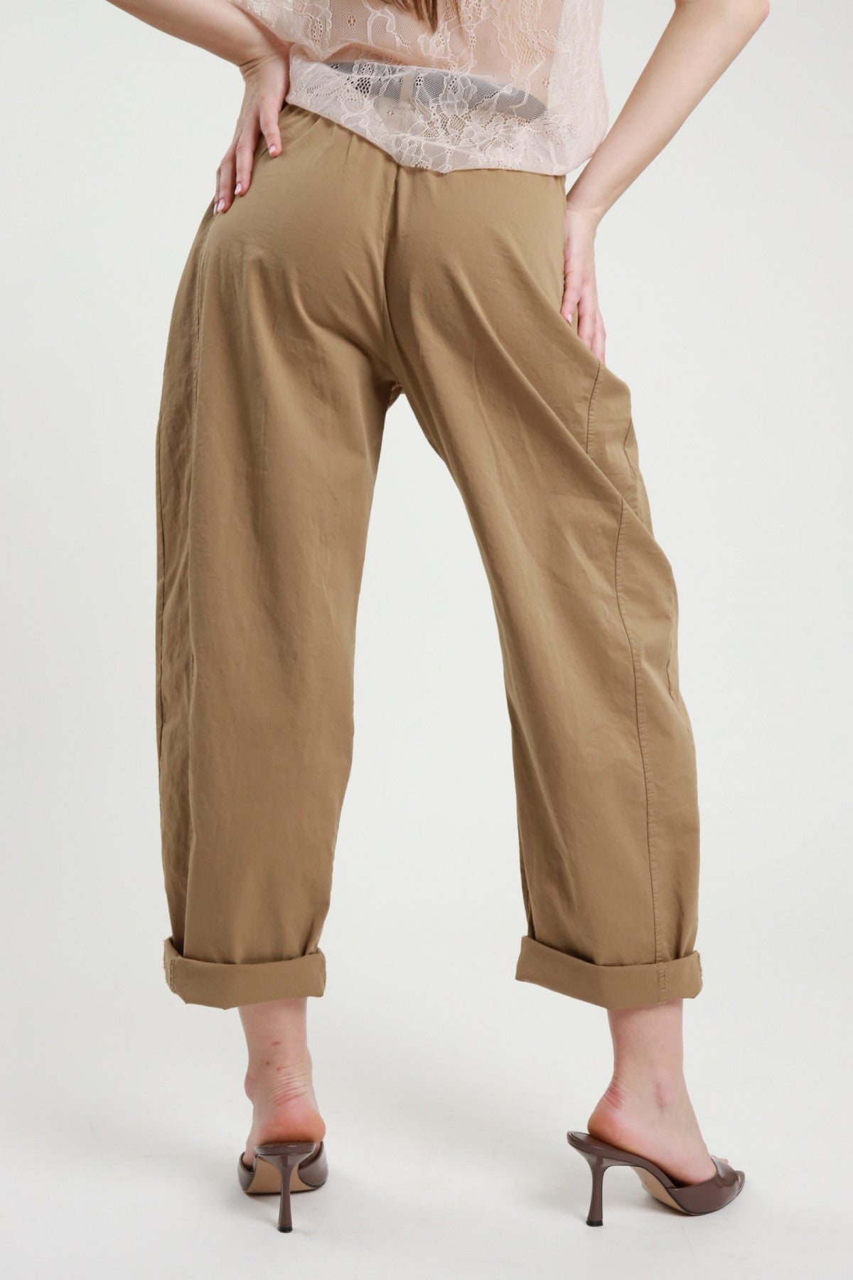 Pantalone Stellina Gabardina Leggera Susy Mix - vista posteriore colore cammello