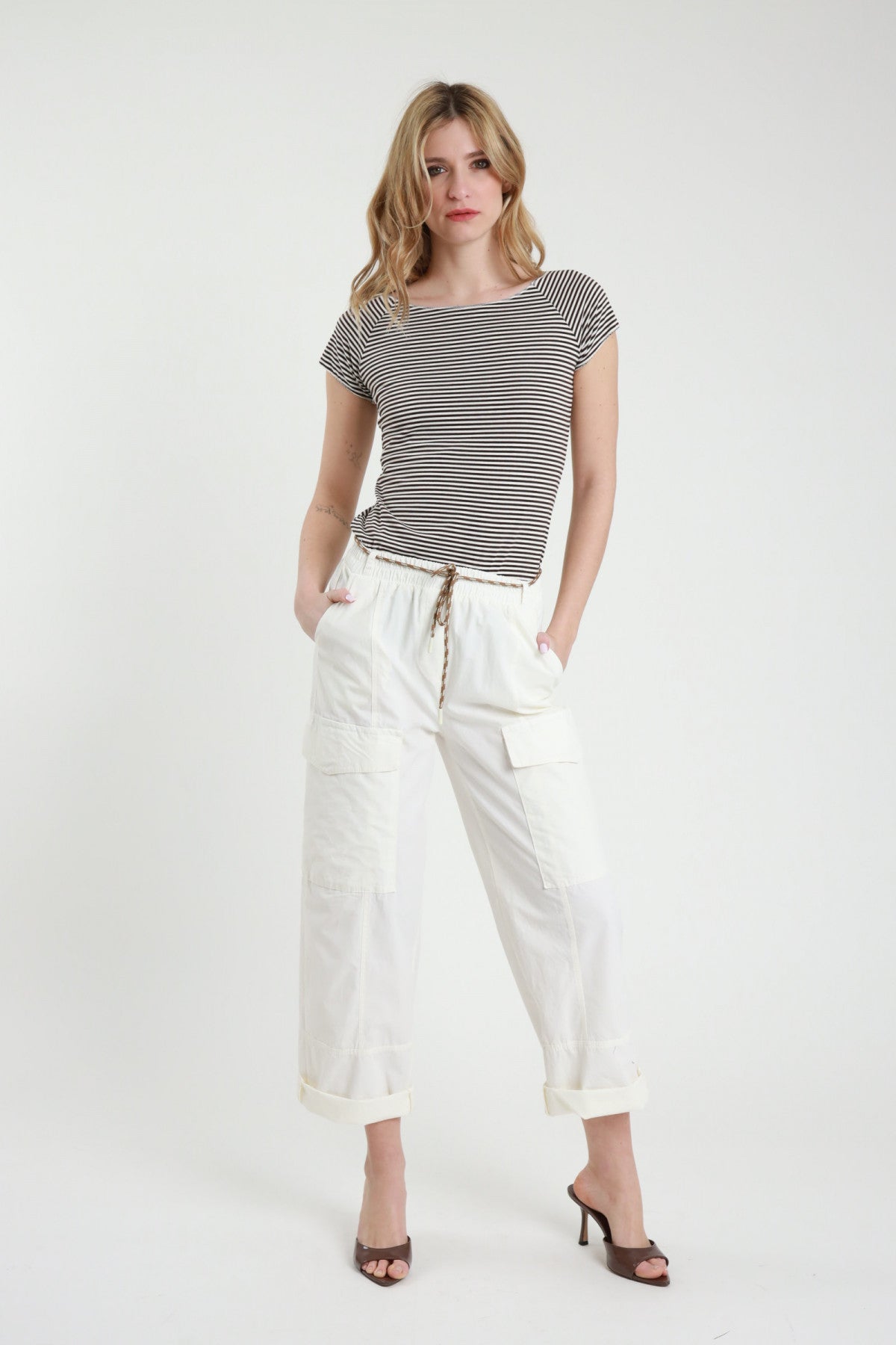 PANTALONE DRITTO CON CINTURA
