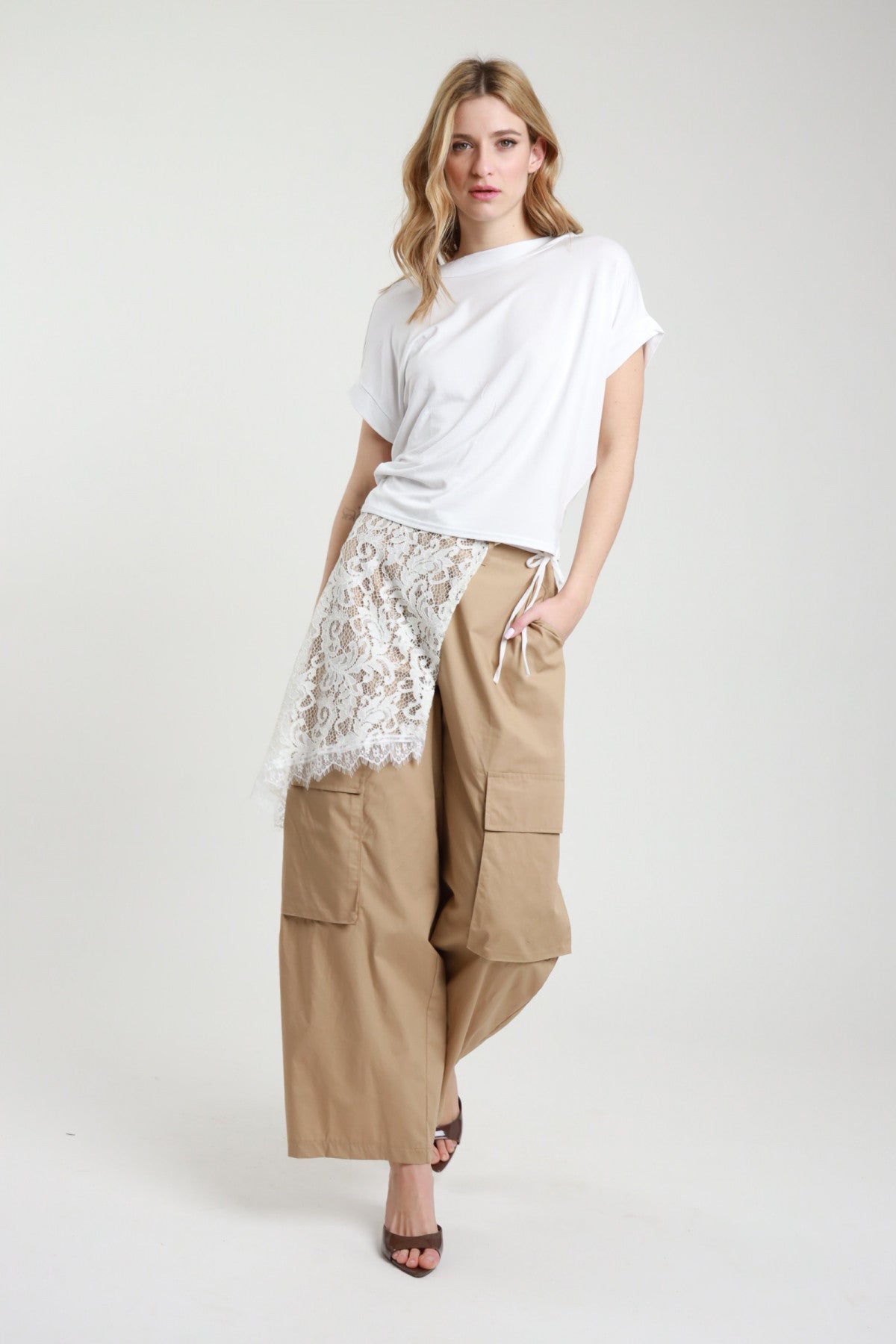 Pantalone + Pareo in Pizzo