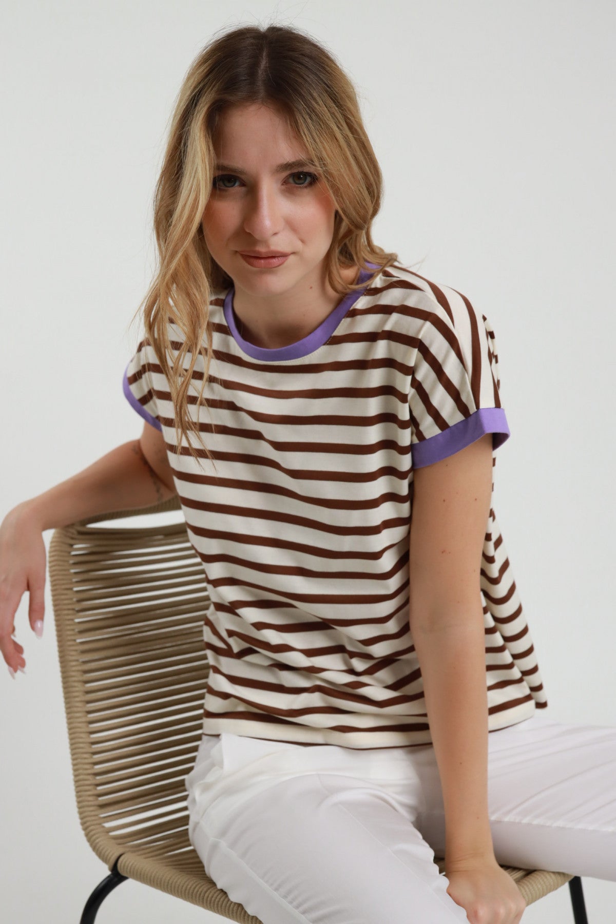 T-Shirt Righe Bordo Contrasto
