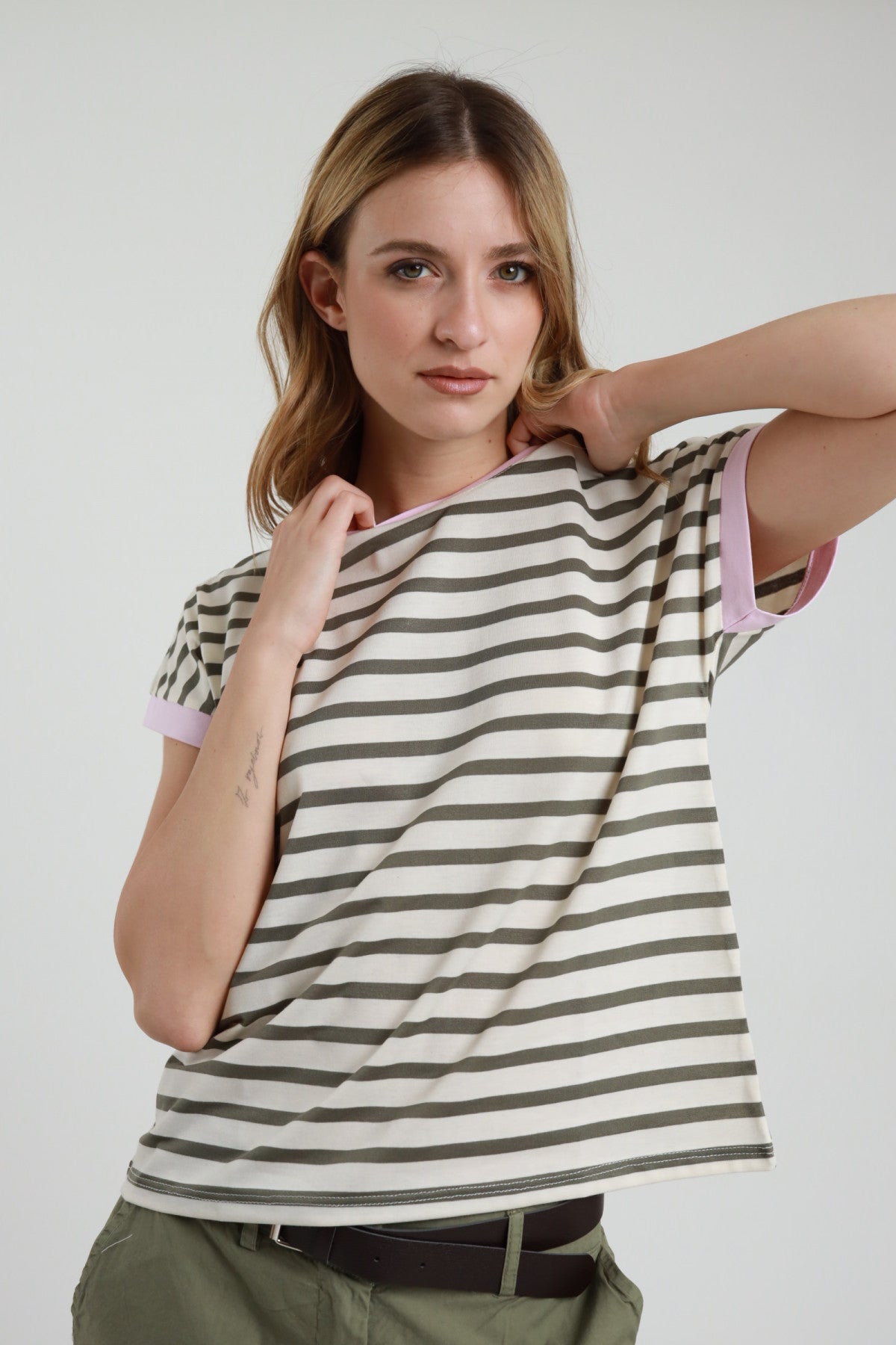 T-Shirt Righe Bordo Contrasto