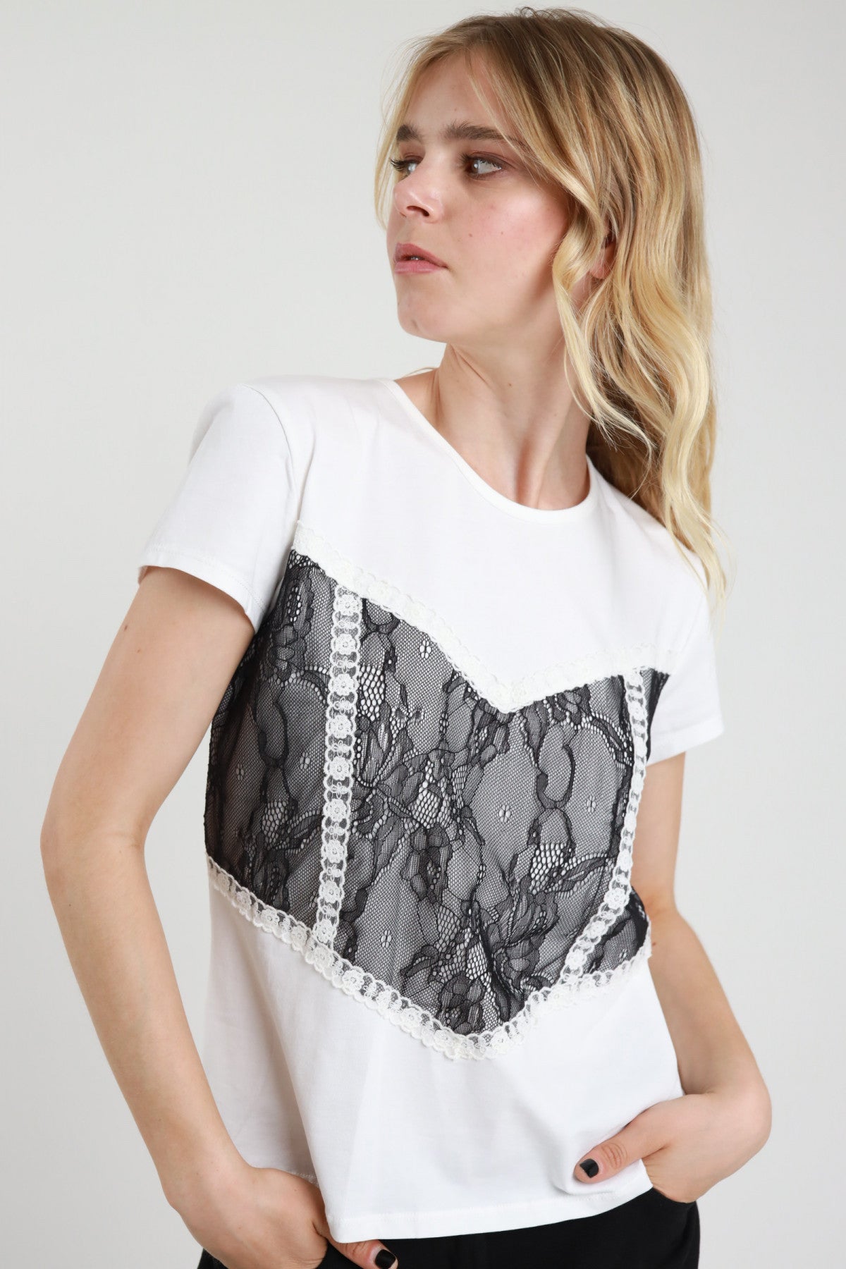 T-Shirt Applicazione Pizzo
