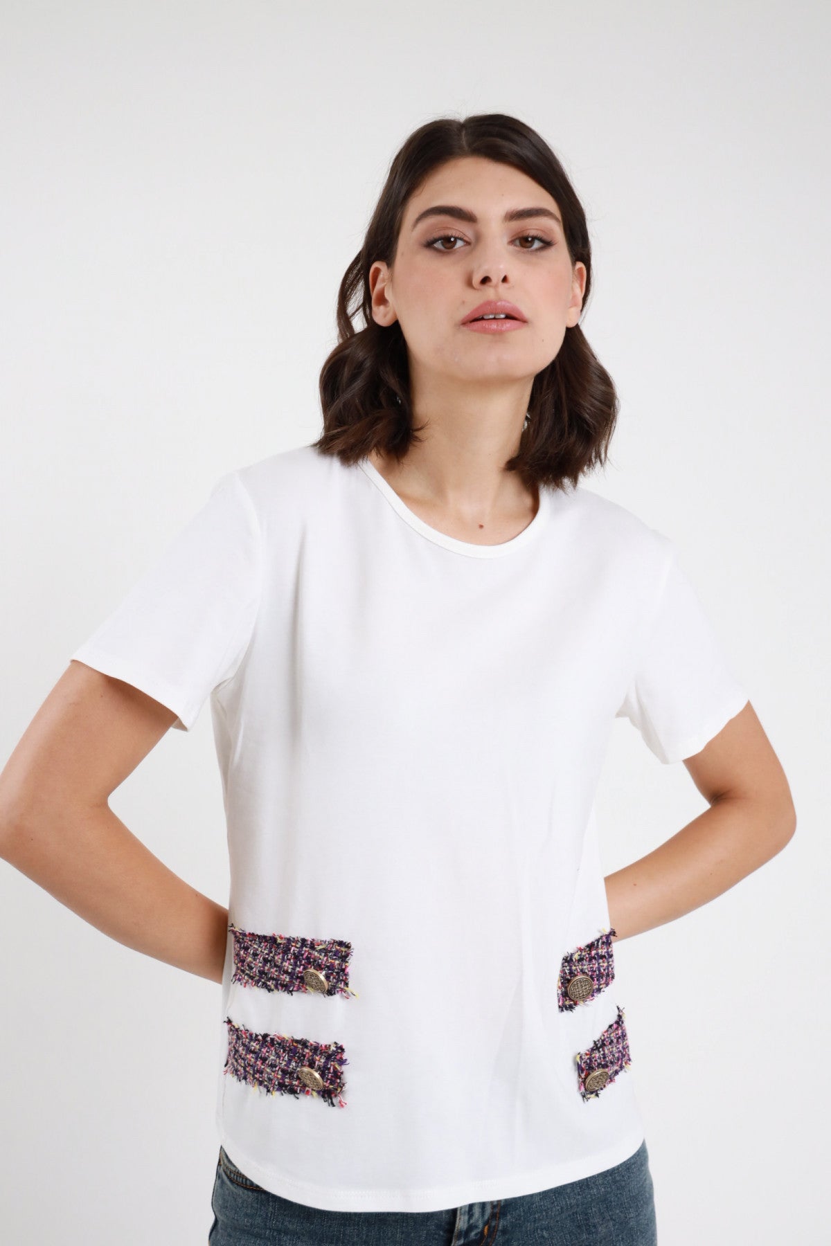 T-Shirt Tweed e Bottoni